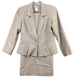 That’s Me Womens 2 Pc Suit Blazer Skirt Beige Size 7/8 Long Sleeve Elastic Waist